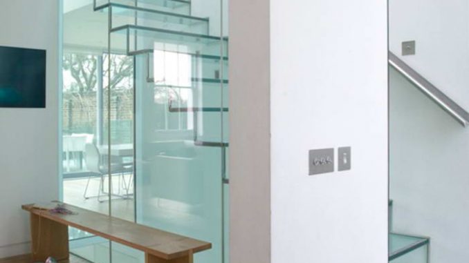 10 The Most Cool Glass Staircase Designs 3