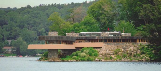 Дом над озером Махопак (Lake Mahopac house) в США от Фрэнка Ллойда Райта (Frank Lloyd Wright).