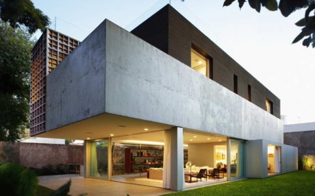 Дом для дизайнера в Бразилии
