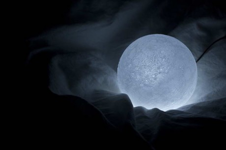 Лунный светильник
