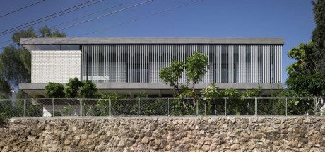 Минималистский дом в Израиле