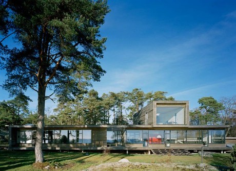 Дом на берегу в Швеции - Вилла Плюс (Villa Plus) в Швеции от Waldemarson Berglund.