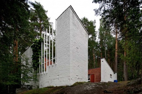 Экспериментальный дом в Мууратсало (Muuratsalo Experimental House) в Финляндии от Алвара Аалто (Alvar Aalto).