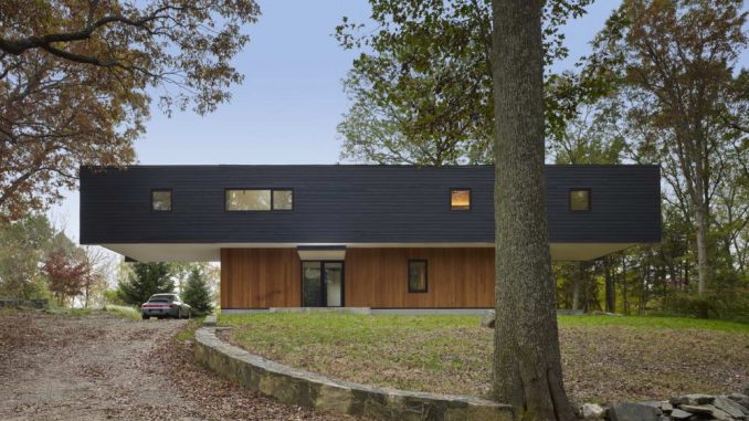 Waccabuc House 10