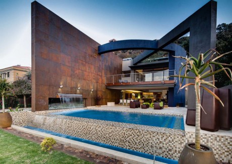 Реконструкция дома в Южной Африке