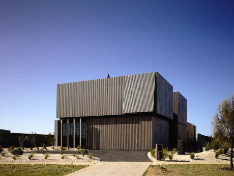    (Torquay House)    Wolveridge Architects.