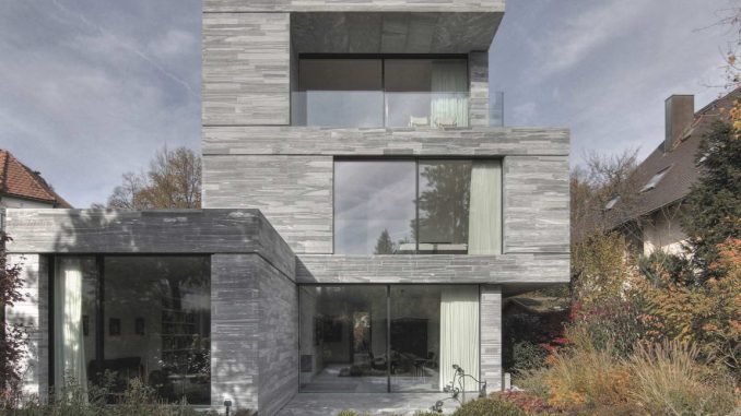 House with Music Room 4
