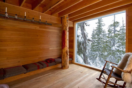Альпийский домик - проект горного деревянного дома в лесу