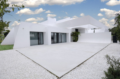 Белый дом в Испании 3