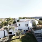 Дом на берегу в Испании