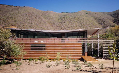 Дом семьи Джексон (Jackson Family Retreat) в США от Fougeron Architecture.