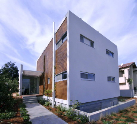 Дом в долине (Valley House) в Израиле от Arbejazz Studio Architects.
