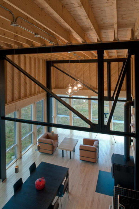 Дом на утёсе (Cliff House) в Канаде от MacKay-Lyons Sweetapple Architects.