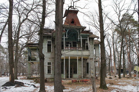 House in Dubovka 1 460x306 Деревянный модерн в России фасад дерево декор 