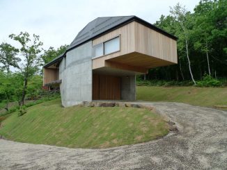 Консольный дом в Японии