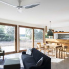 Дом Leura Lane (Leura Lane House) в Австралии от Cooper Scaife Architects.