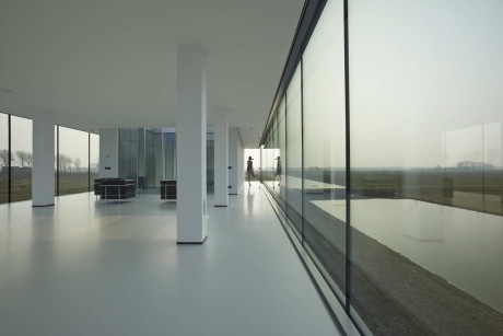 Вилла Когельхоф (Villa Kogelhof) в Голландии от Paul de Ruiter Architects.
