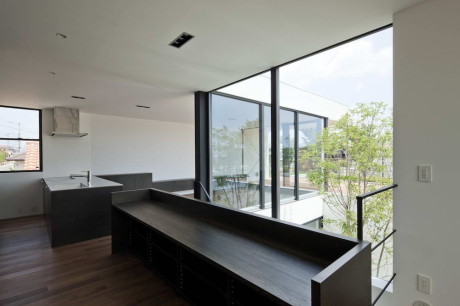 Дом Fleuve (House Fleuve) в Японии от APOLLO Architects & Associates.