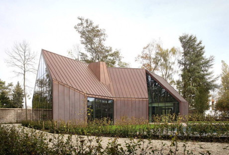 Дом VDV (House VDV) в Бельгии от Graux & Baeyens Architects.
