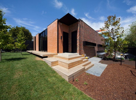 Дом из трёх частей (Three Parts House) в Австралии от Architects EAT.