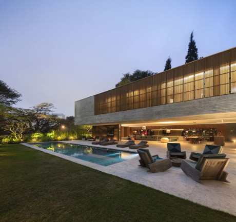 Дом Ипес (Ipes House) в Бразилии от MK27 & Lair Reis.