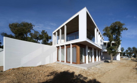 Название: Дом Т (Casa T) в Испании от Cubus, Taller d’Arquitectura.