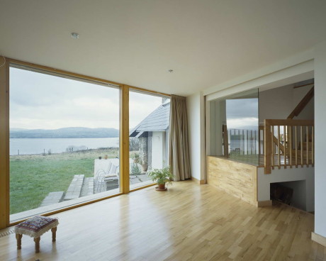 Дополнение к коттеджу (Plug-in Cottage) в Ирландии от MacGabhann Architects.