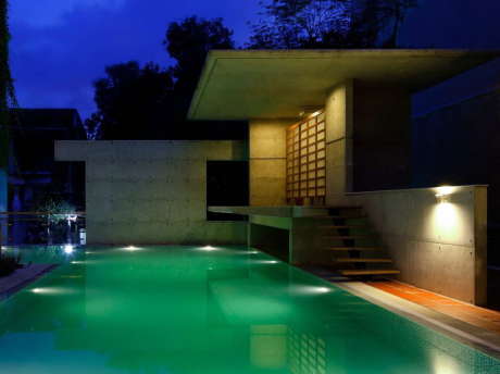 Резиденция Мамун (Mamun Residence) в Индии от Shatotto Architecture For Green Living.