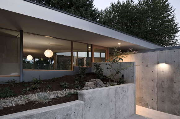 Courtyard House 10