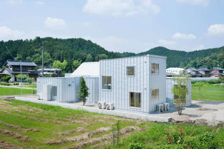 Дом Н (House N) в Японии от Naoya Kitamura Architecture Office.