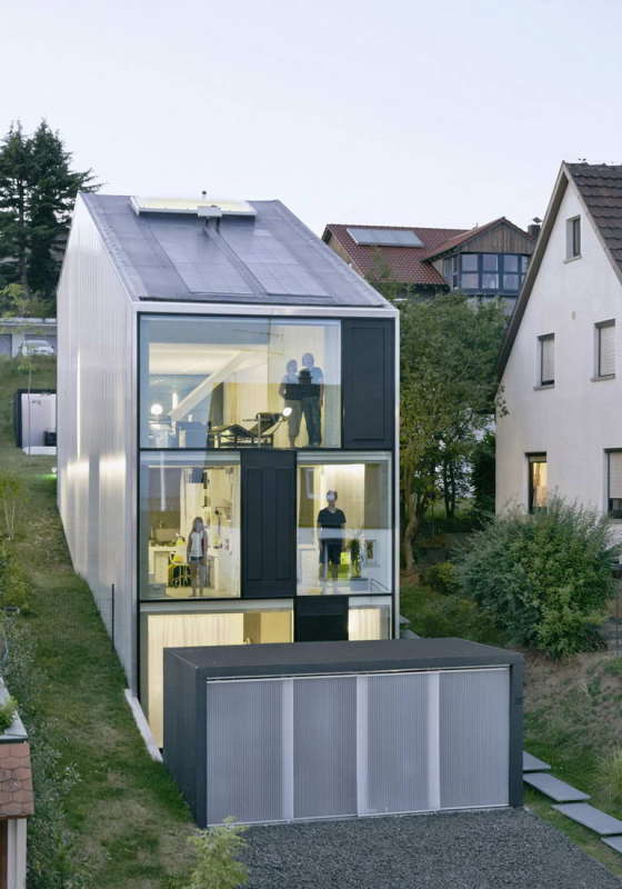 Узкий дом в Германии