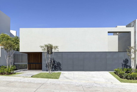   (OVal House)    Elias Rizo Arquitectos.