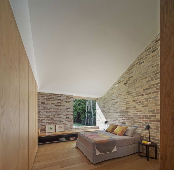 Skylight House 8