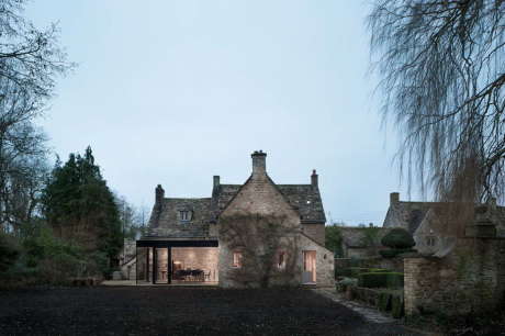 Дом с тисовым деревом (Yew Tree House) в Англии от Jonathan Tuckey Design.