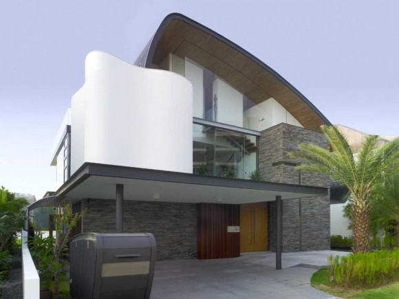 Waterfront Home in Singapore 4