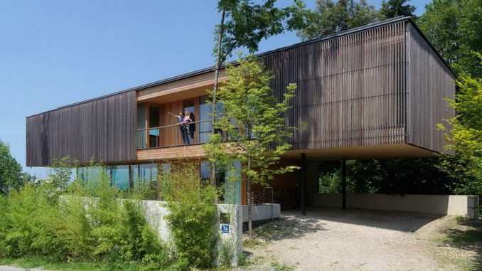 Дом на горе (Haus am Berg Isel) в Австрии от Elmar Ludescher. Дом на горе (Haus am Berg Isel) в Австрии от Elmar Ludescher.
