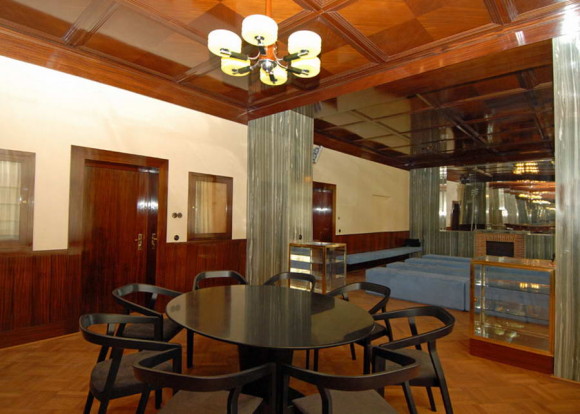 Restored Adolf Loos-designed interiors 6