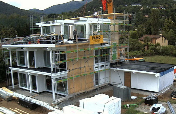 Costruzione di una casa HUF HAUS in legno a Magliaso 11