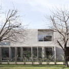   (Torcuato House)    BAK arquitectos.