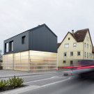 Дом Унимог (Haus Unimog) в Германии от Fabian Evers Architecture и Wezel Architektur.