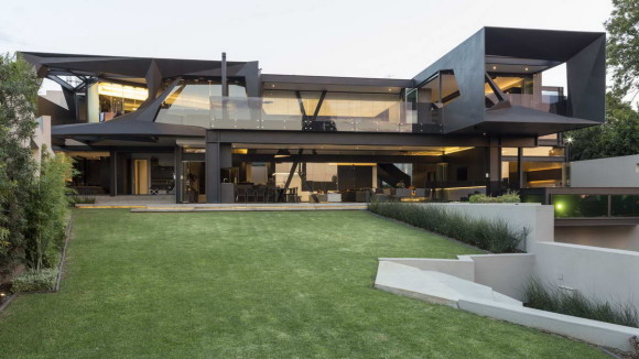 Kloof Road House 5