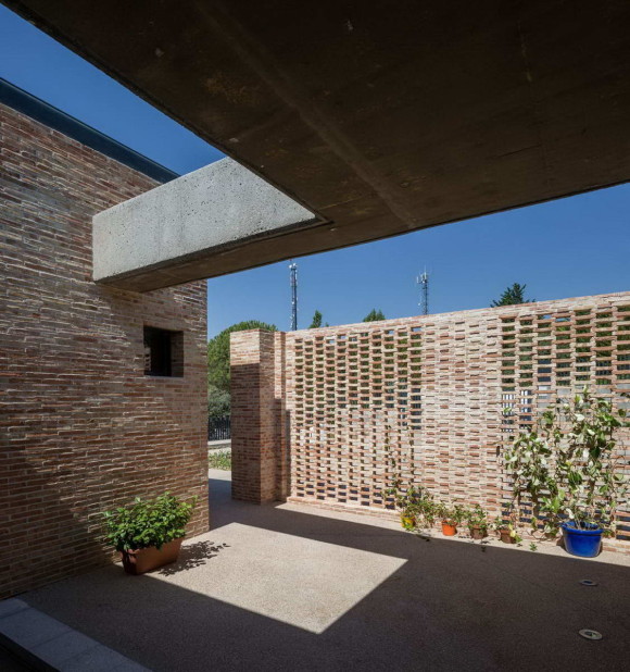 Single-Family Brick House 3