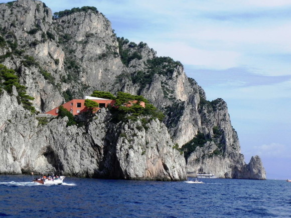 Вилла Малапарте (Villa Malaparte) в Италии от Адальберто Либера (Adalberto Libera).