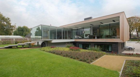 M House 2