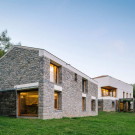 Дом TMOLO (Casa TMOLO) в Испании от PYO arquitectos.