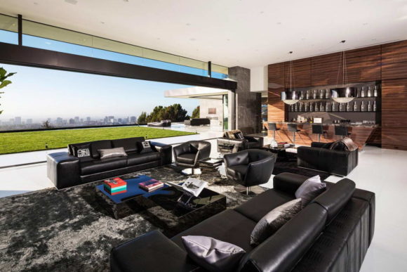 Contemporary House in Bel Air 13