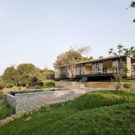 Прибрежный дом (Riparian House) в Индии от Architecture BRIO.