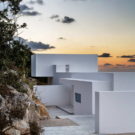 Серебряный дом (Silver House) в Греции от Dwek Architecture and Partners.
