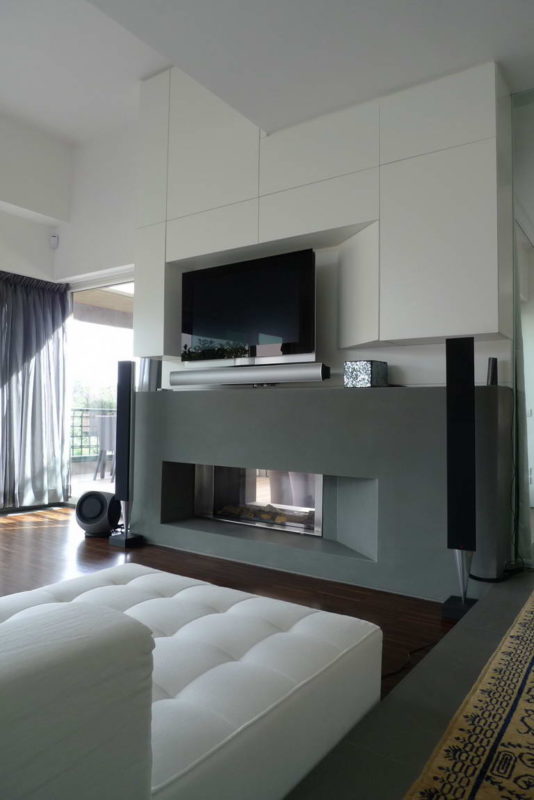 Vertical Home 11