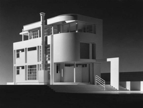 Прототип загородного дома (Suburban House Prototype) в США от Richard Meier & Partners Architects LLP.